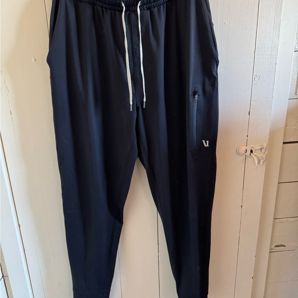 Vuori Men's Black Jogger Pants - S